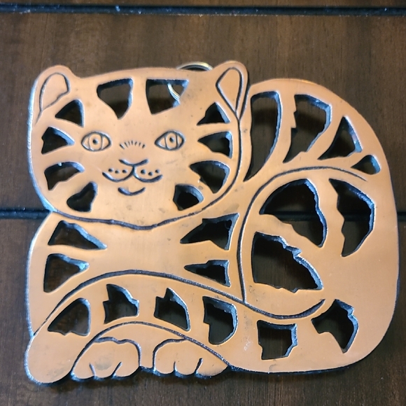 Vintage Other - Vintage Copper Tone Cat Trivet